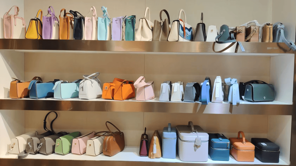 handbag sample room